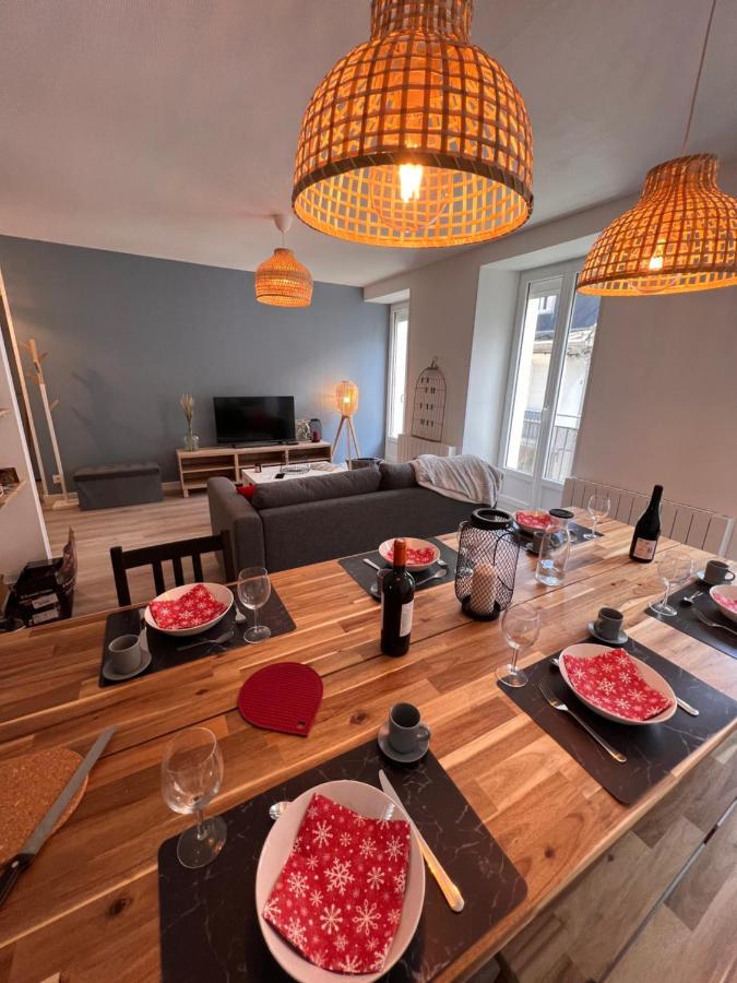 Bel Appartement T3 Au 1Er Etage Avec Cour Interieure Au Rdc - Villa Marie Bagnères-de-Luchon Kültér fotó